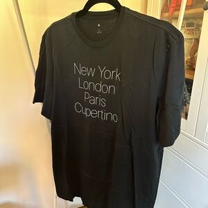 Apple Black Short Sleeve Tee